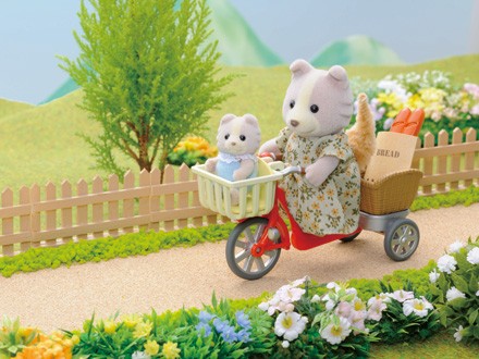 Sylvanian Families Cycling with Mother Sylvanian