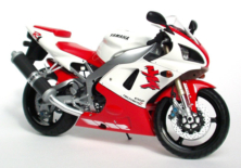 Tamiya Yamaha YZF-R1 1/12 14073