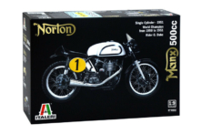 Italeri Triumph Motorbike 1:9 Bike Model Kit 7402