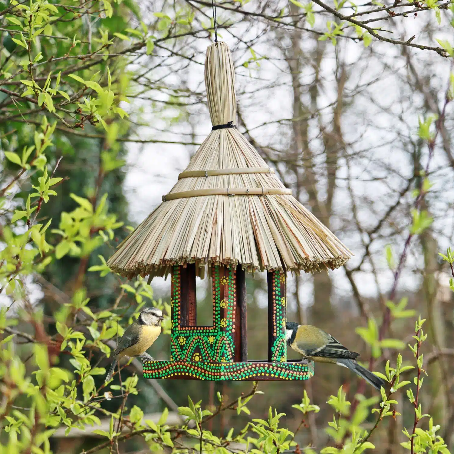 Thatch Feeder-Green__WEBBED IMAGE 4-100
